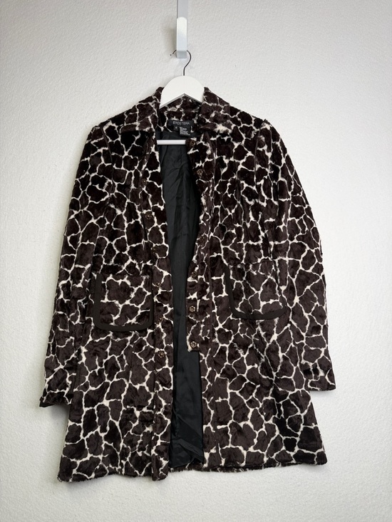 Etcetera Jackets & Blazers - Y2K Women’s Giraffe-Printed Short Hair Fitted Blazer Coat